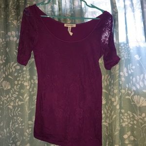 Magenta lace sleeved top
